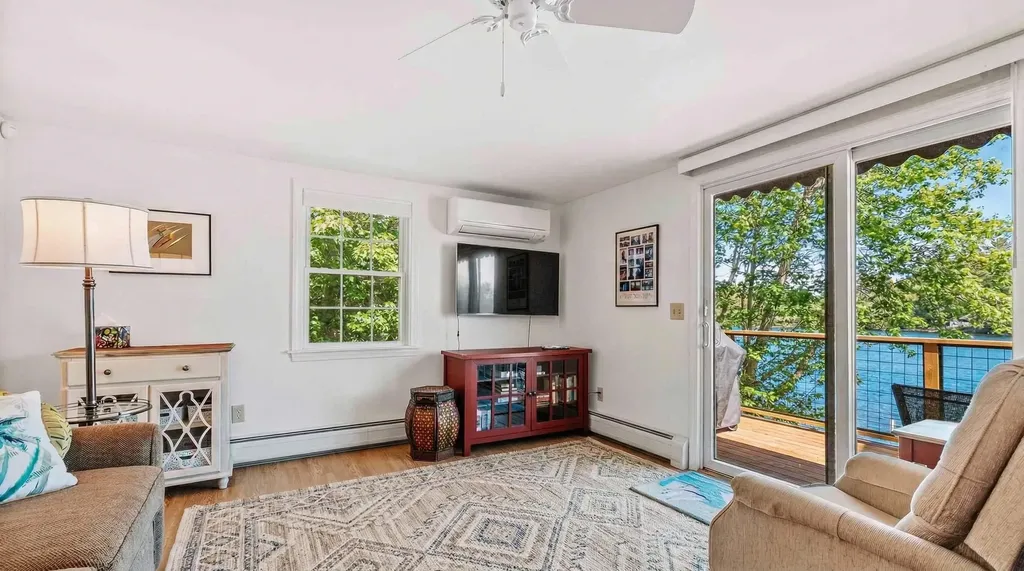 1283 Route 11 Sunapee NH 03782