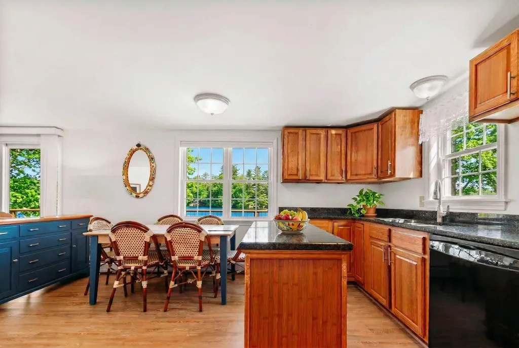 1283 Route 11 Sunapee NH 03782