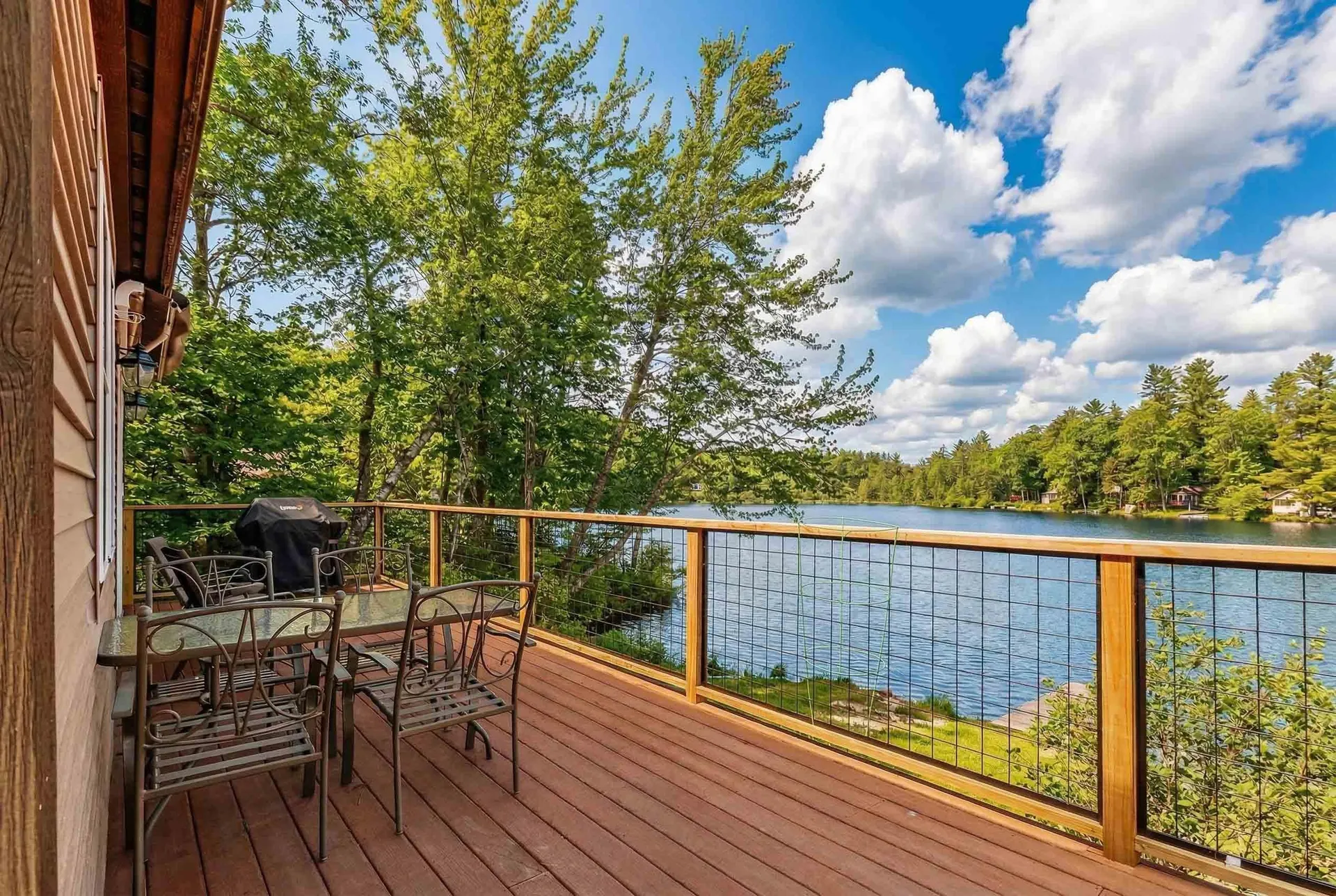 1283 Route 11 Sunapee NH 03782