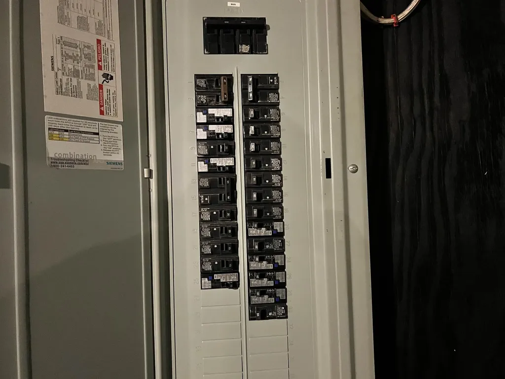 214 Main Street Alton NH 03809