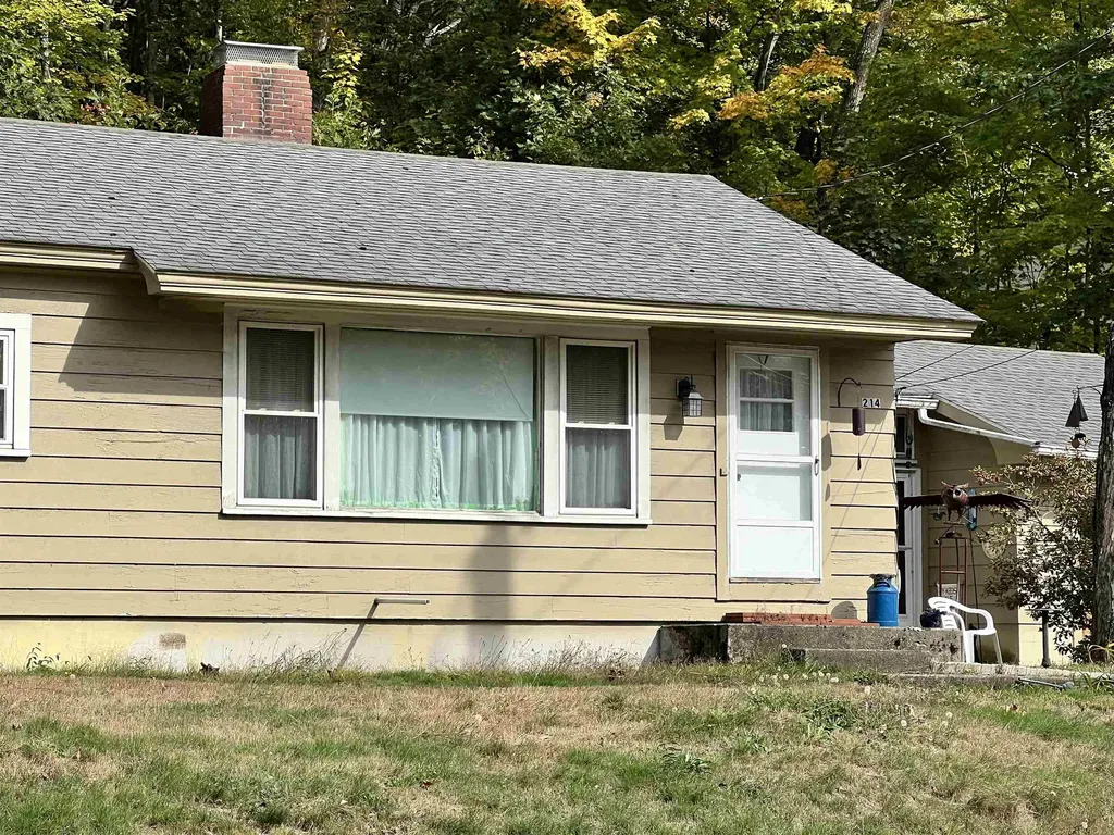 214 Main Street Alton NH 03809