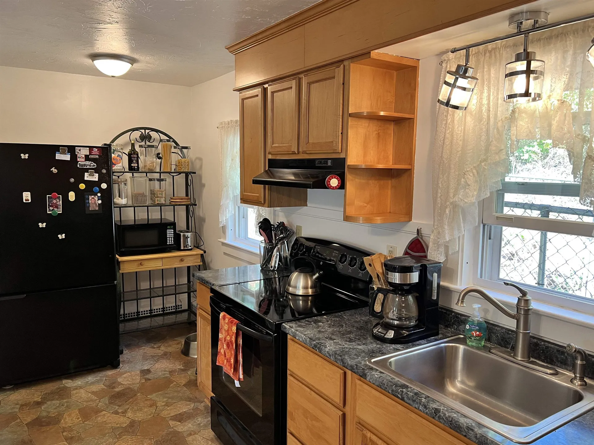 214 Main Street Alton NH 03809