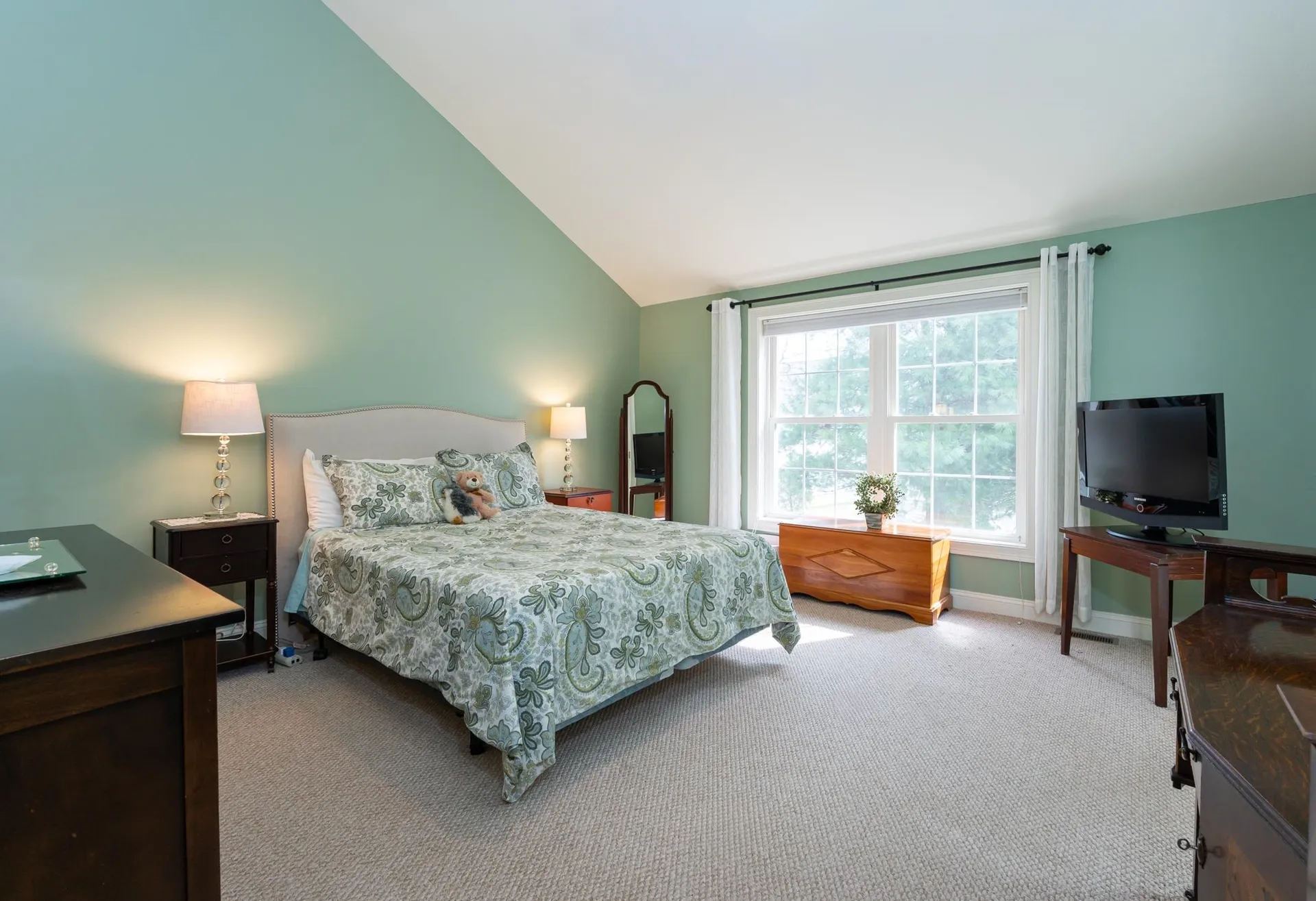 33 Hampton Meadows Hampton NH 03842