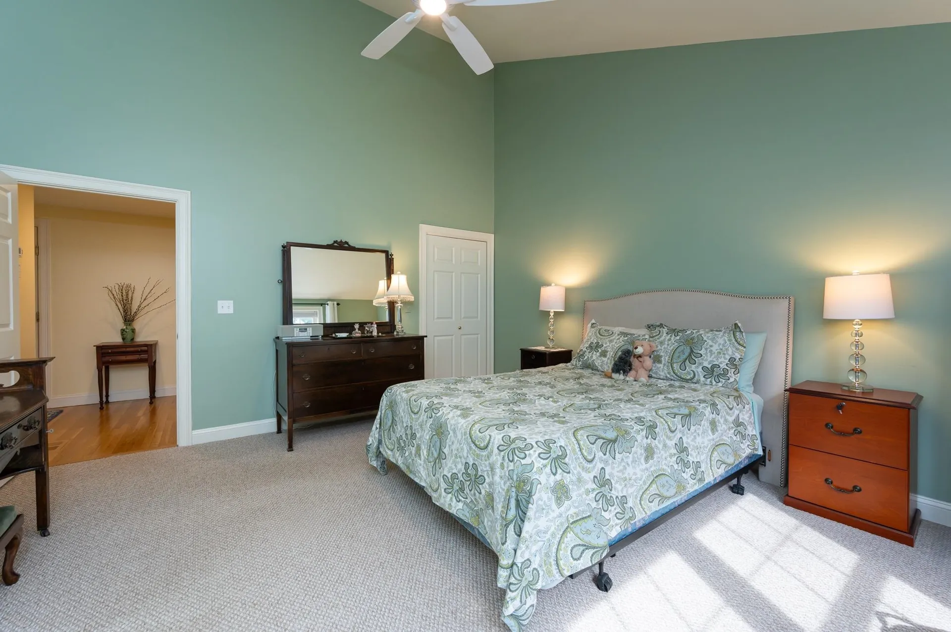 33 Hampton Meadows Hampton NH 03842