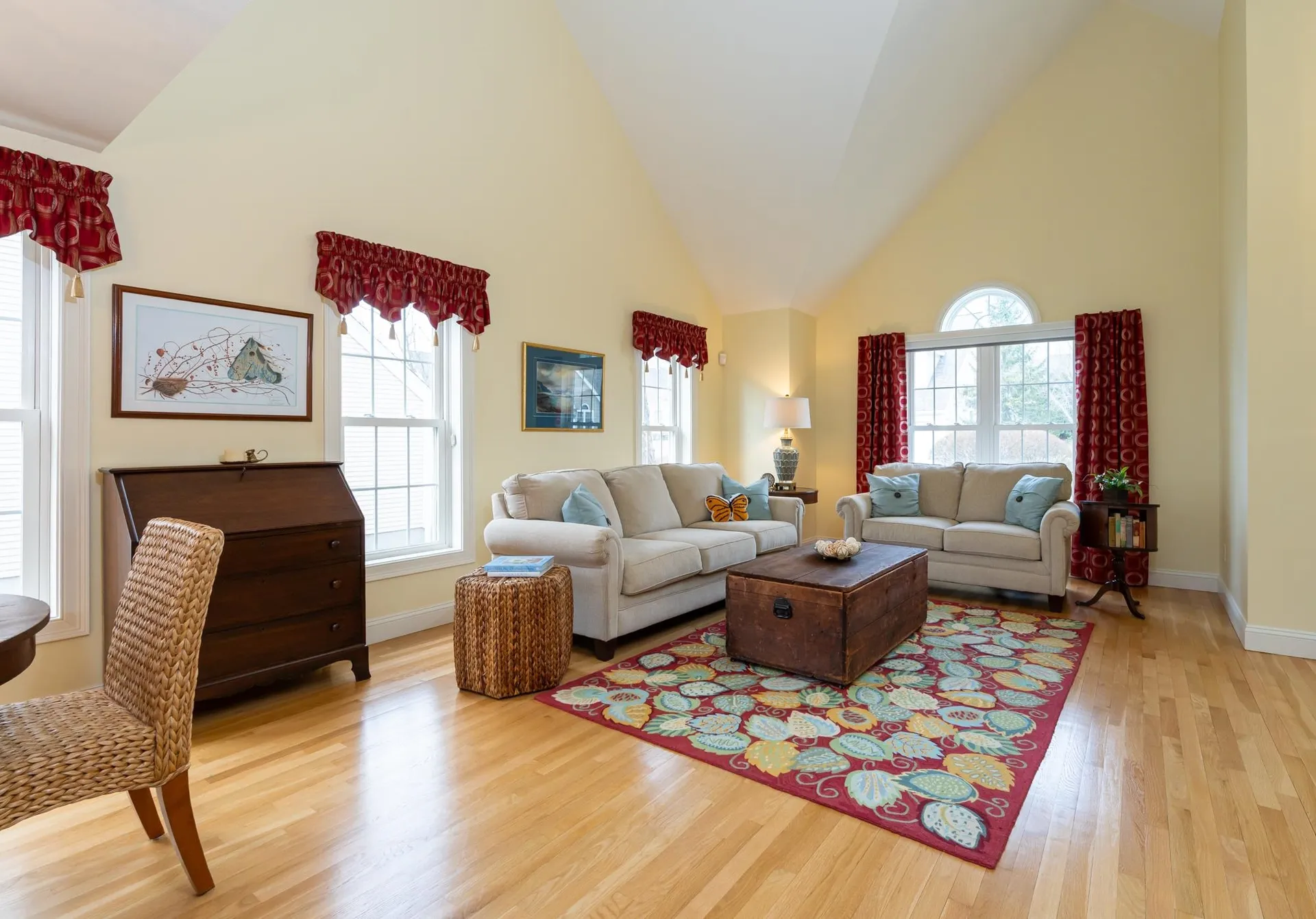 33 Hampton Meadows Hampton NH 03842