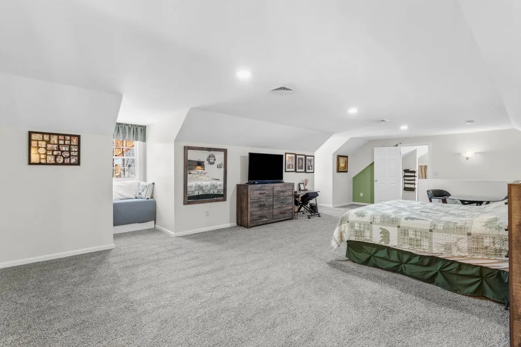 343 Northwest Road Canterbury NH 03224