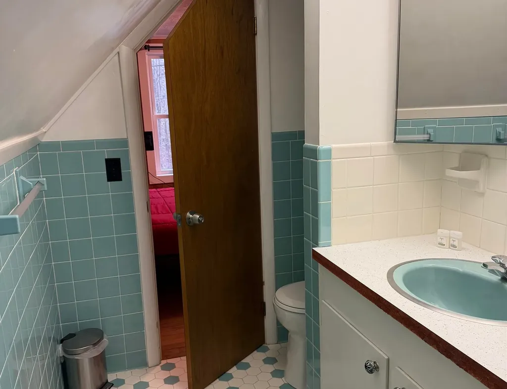 30 Island Drive Madison NH 03849