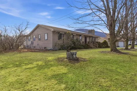 695 Dermody Road Bennington VT 05201