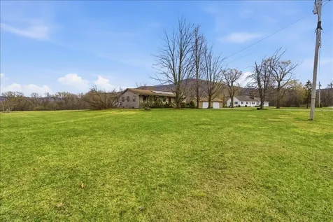 695 Dermody Road Bennington VT 05201