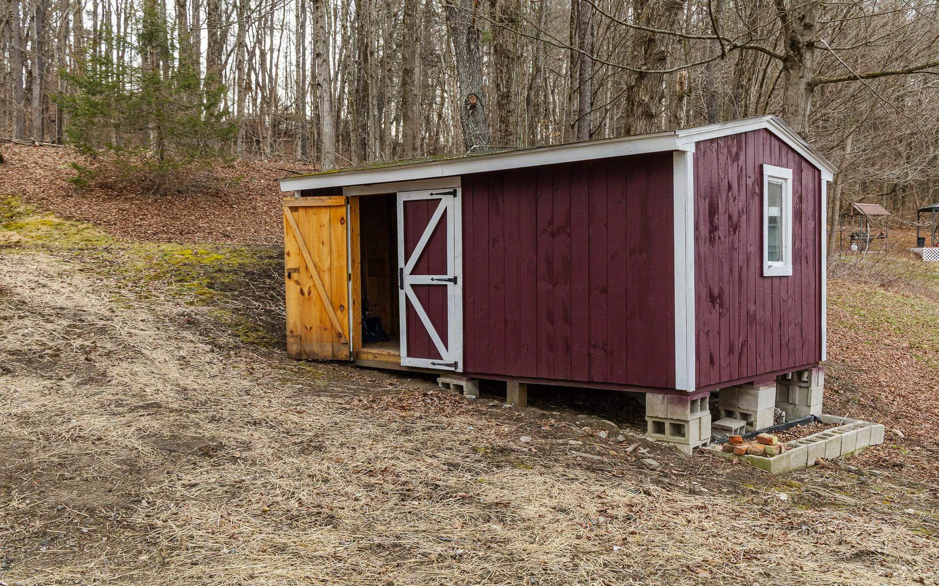 10 Hillside Avenue Swanzey NH 03446