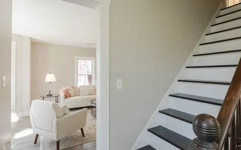 10 Hillside Avenue Swanzey NH 03446