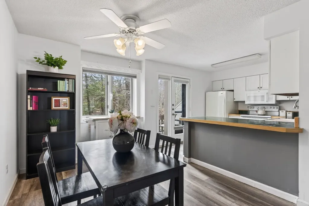 202 Route 27 Raymond NH 03077