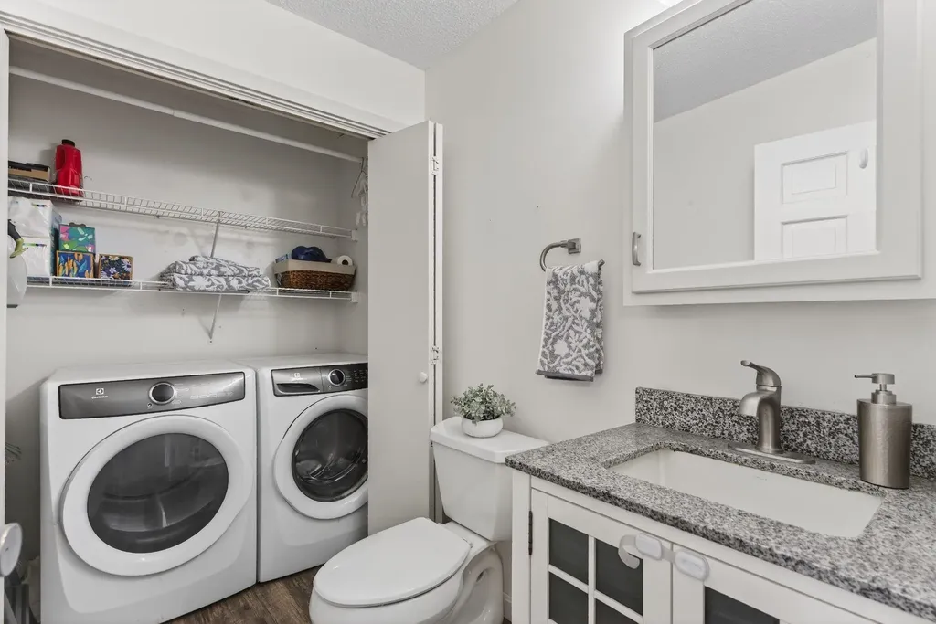 202 Route 27 Raymond NH 03077