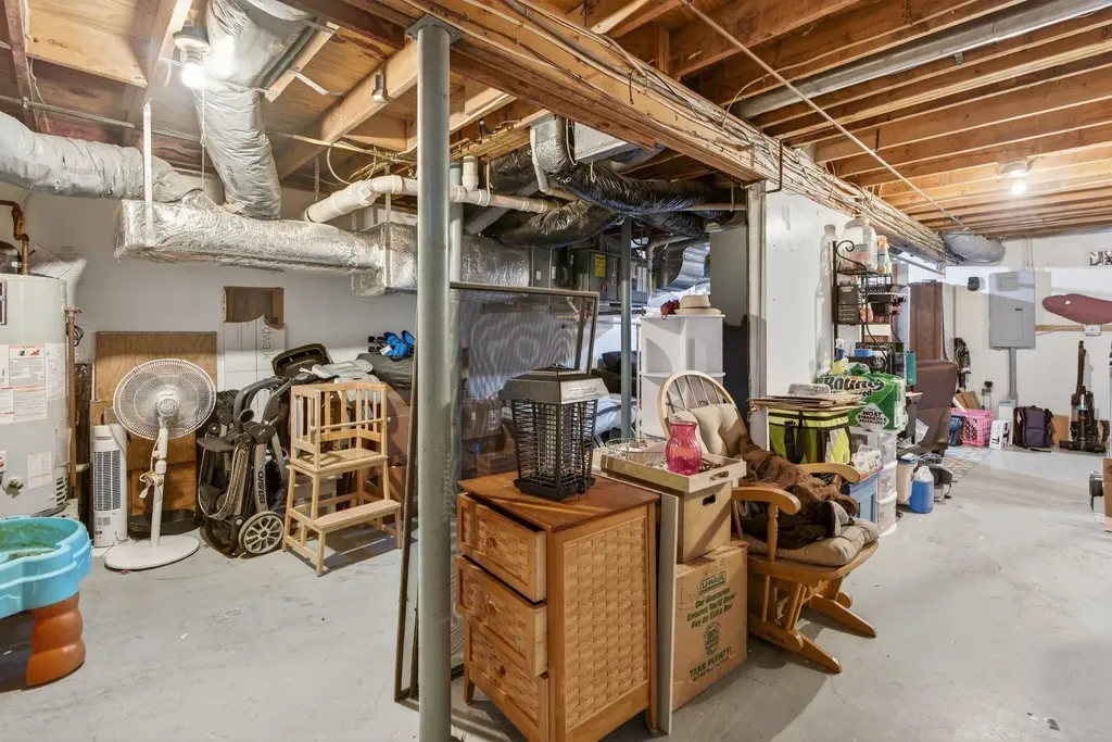 202 Route 27 Raymond NH 03077