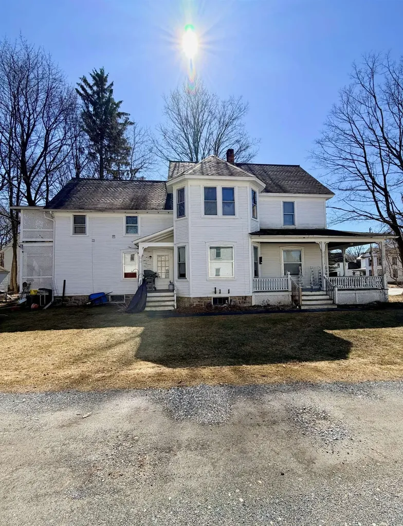 116-118 South Branch Street Bennington VT 05201