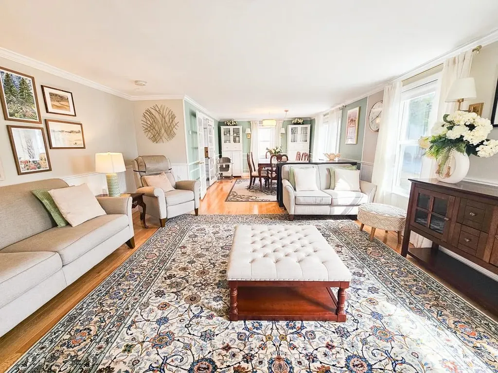 15 Ayers Lane Dover NH 03820