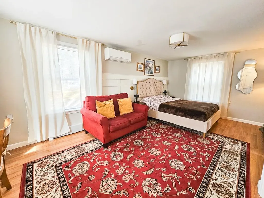 15 Ayers Lane Dover NH 03820