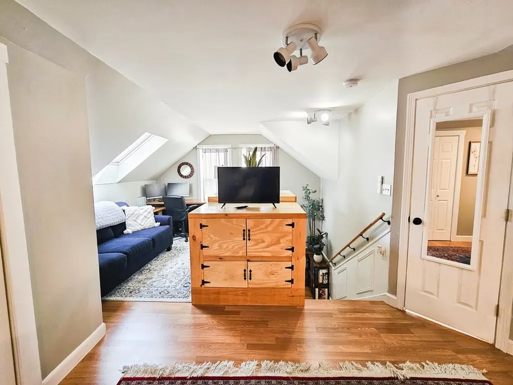15 Ayers Lane Dover NH 03820