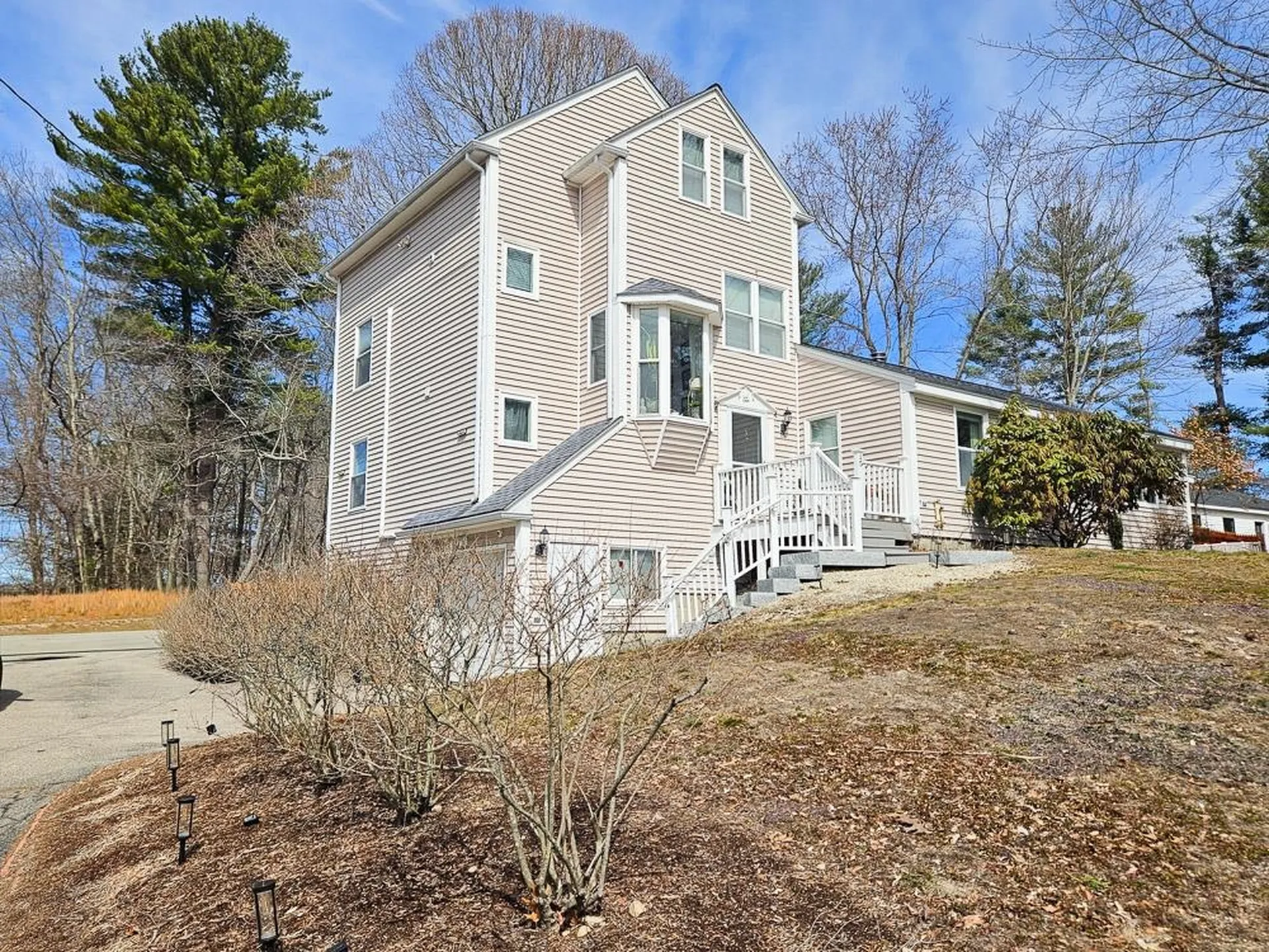 15 Ayers Lane Dover NH 03820