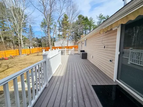 15 Ayers Lane Dover NH 03820