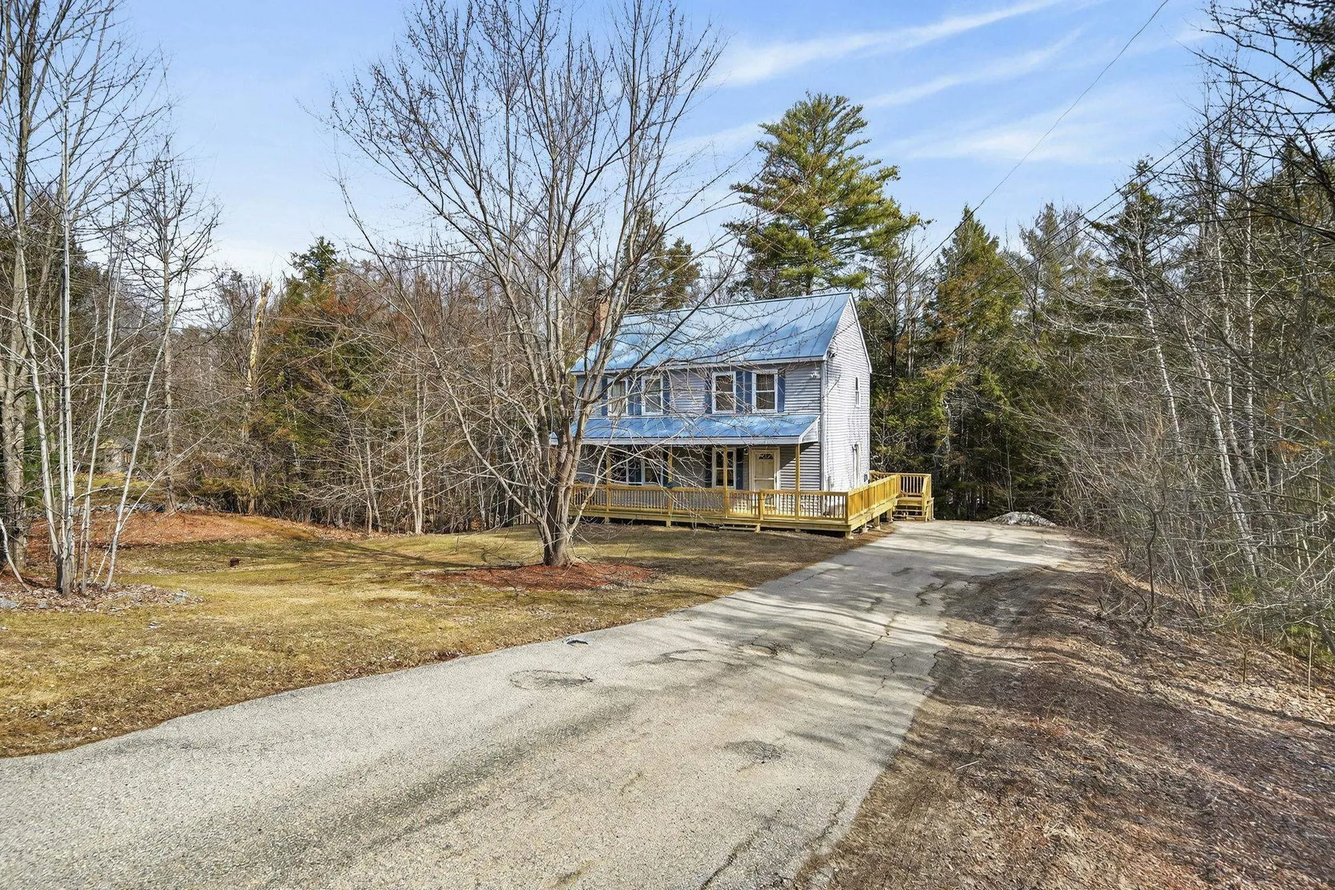 14 Madison Circle Hillsborough NH 03244