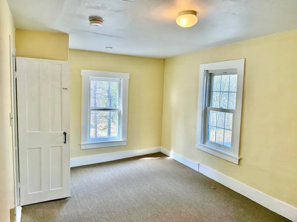 529 North Shore Road Chesterfield NH 03642