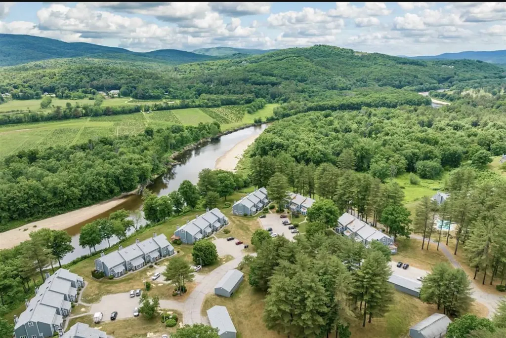 22 Circle Drive Ashland NH 03217