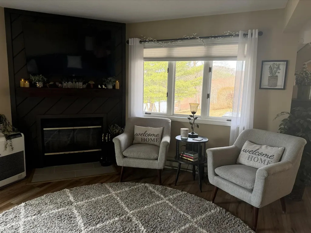 22 Circle Drive Ashland NH 03217