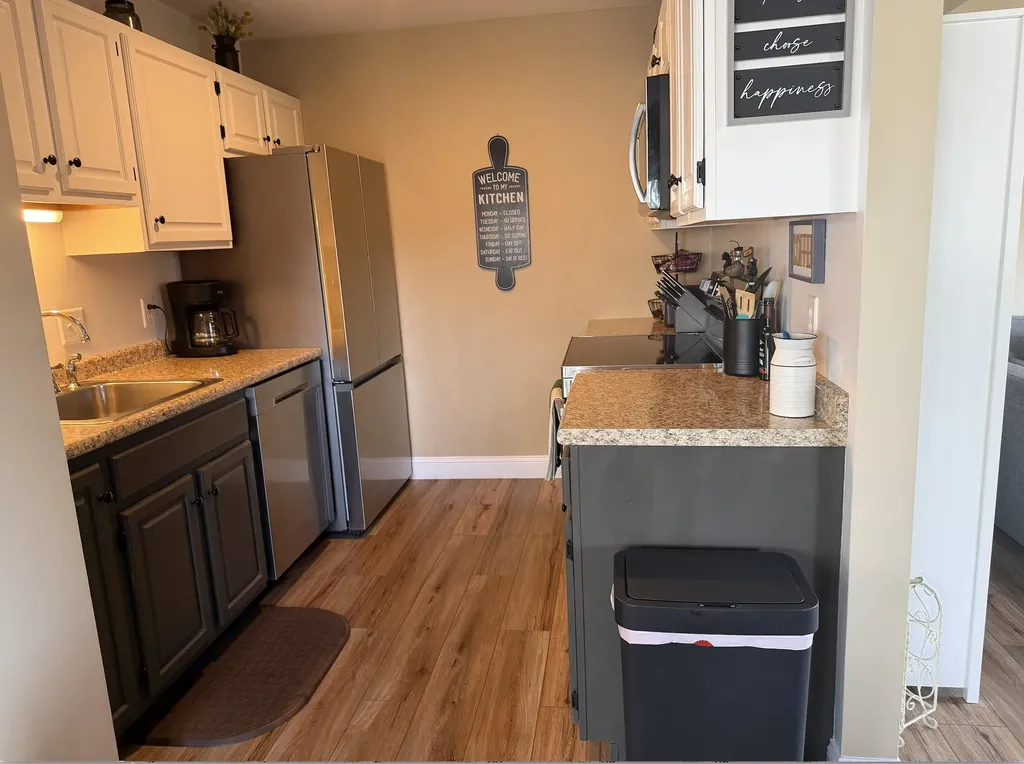 22 Circle Drive Ashland NH 03217