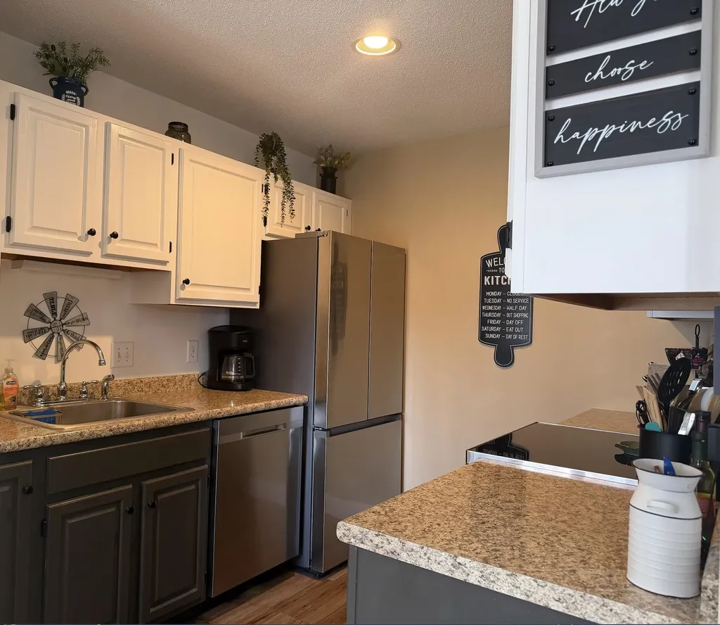 22 Circle Drive Ashland NH 03217