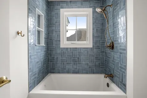 76 Wadleigh Street Exeter NH 03833