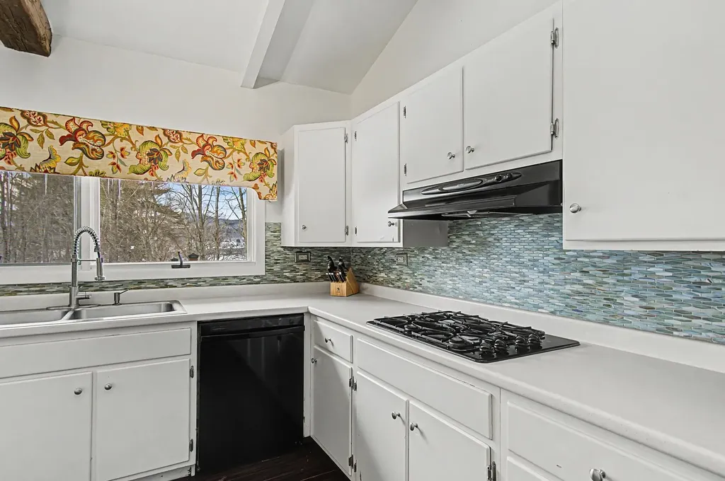 221 Brush Hill Road Stowe VT 05672