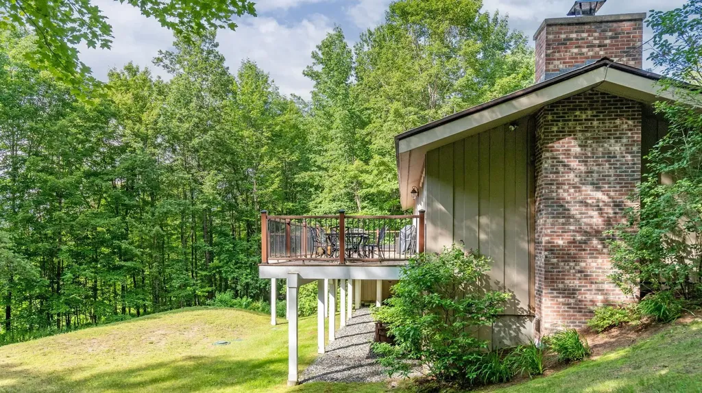 221 Brush Hill Road Stowe VT 05672