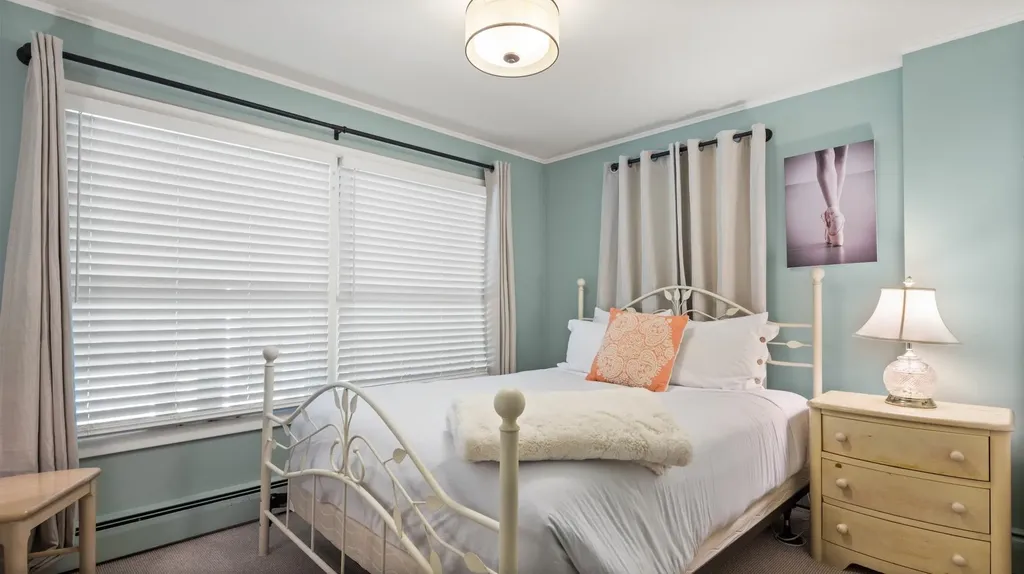 221 Brush Hill Road Stowe VT 05672