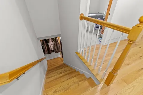 49 Chester Road Derry NH 03038