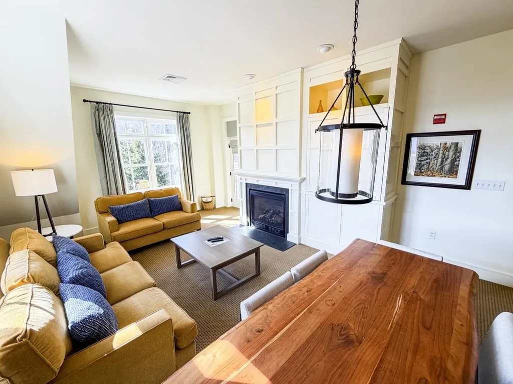 102 Forest Drive Warren VT 05674