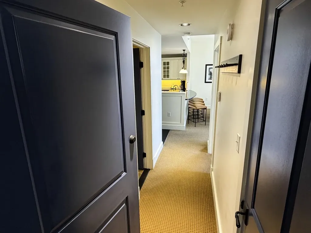 102 Forest Drive Warren VT 05674