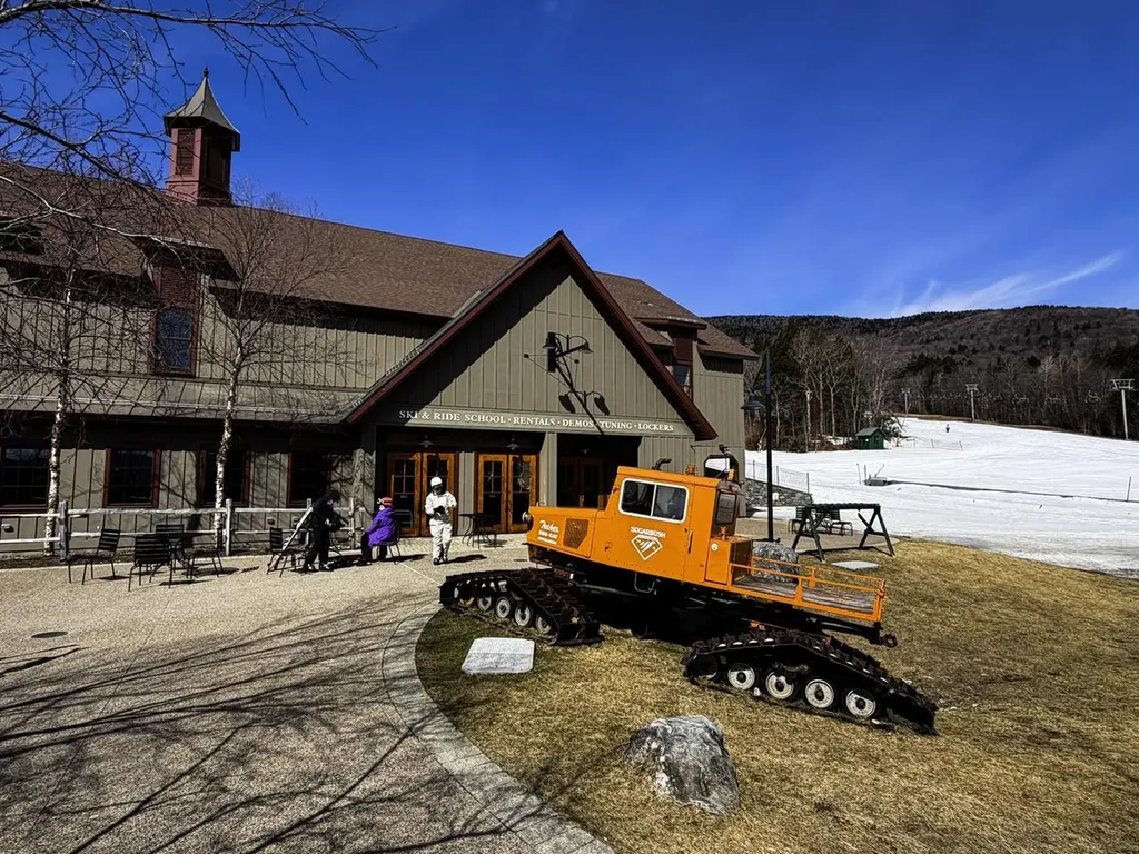 102 Forest Drive Warren VT 05674
