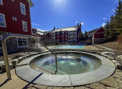 102 Forest Drive Warren VT 05674