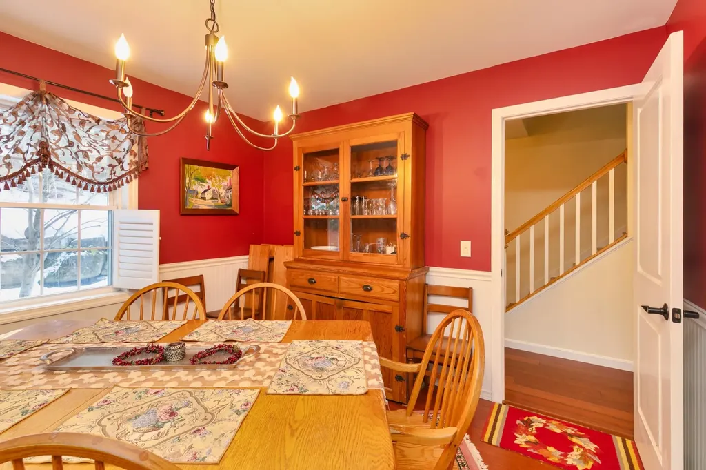 1376 Nh Route 11 Sunapee NH 03751