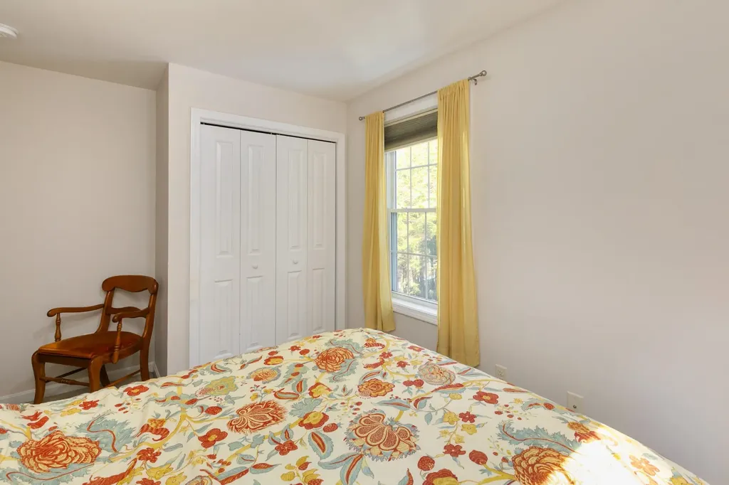 1376 Nh Route 11 Sunapee NH 03751