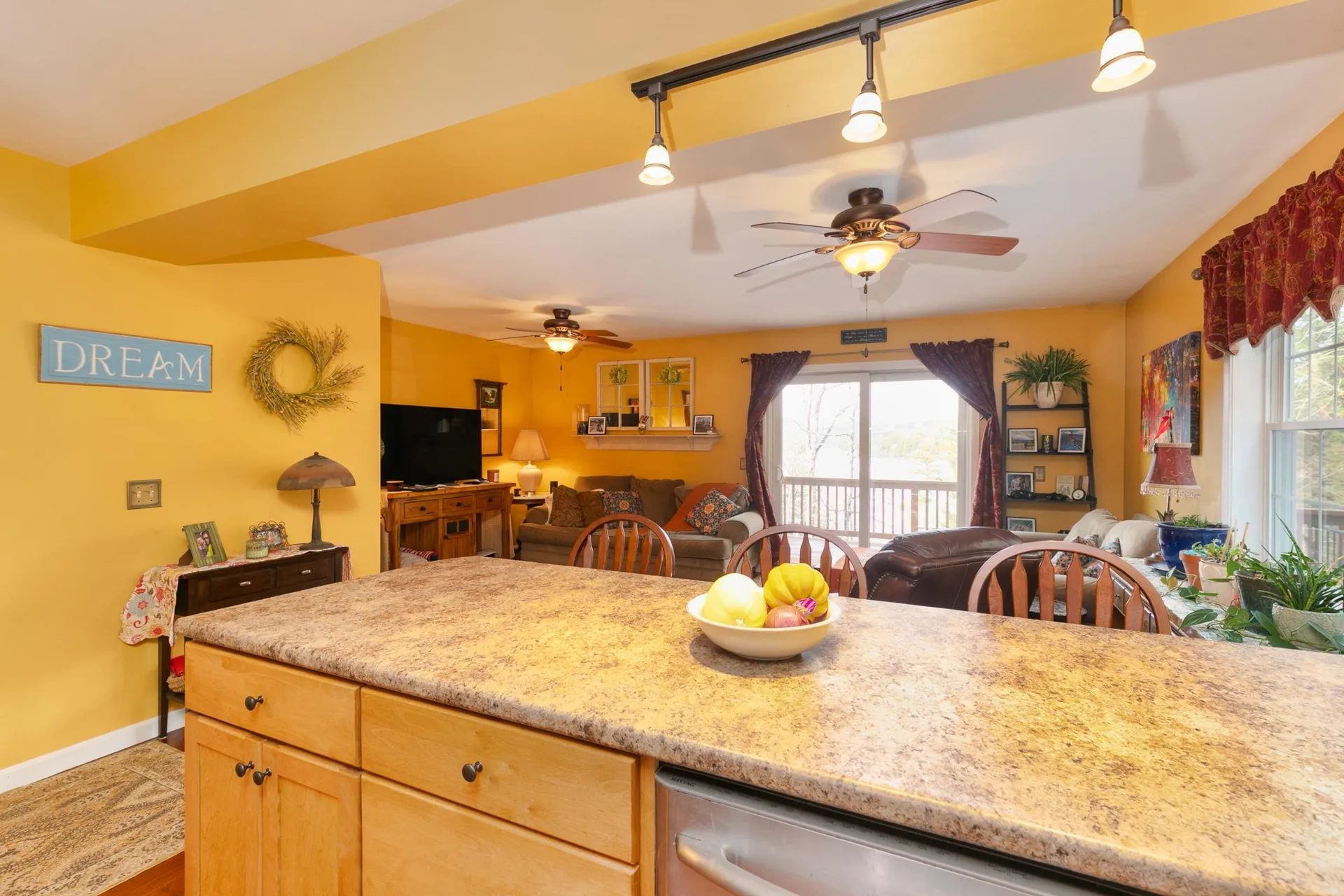 1376 Nh Route 11 Sunapee NH 03751