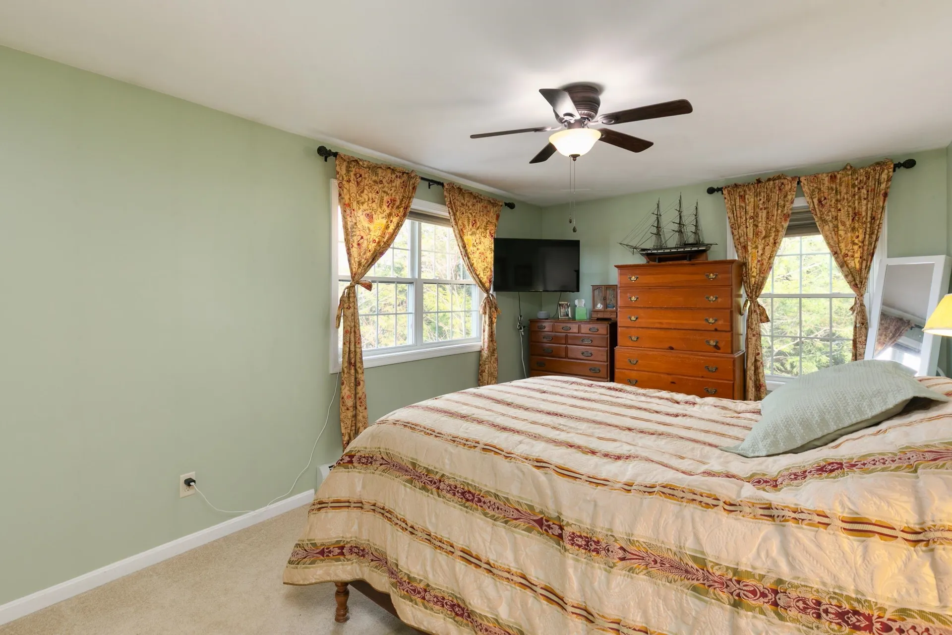 1376 Nh Route 11 Sunapee NH 03751