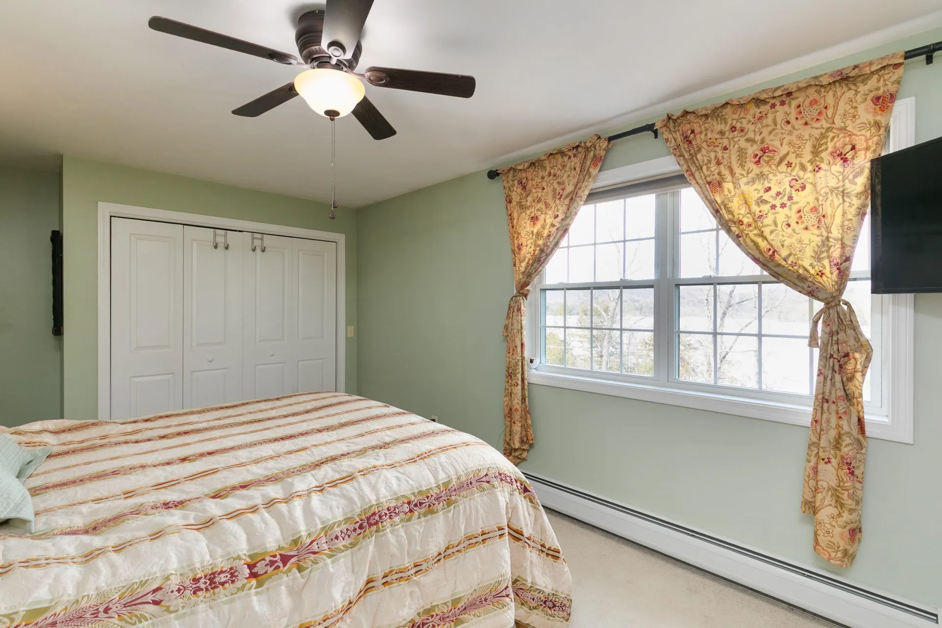 1376 Nh Route 11 Sunapee NH 03751