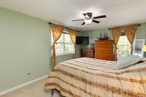 1376 Nh Route 11 Sunapee NH 03751