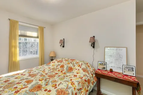 1376 Nh Route 11 Sunapee NH 03751