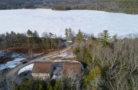 1376 Nh Route 11 Sunapee NH 03751