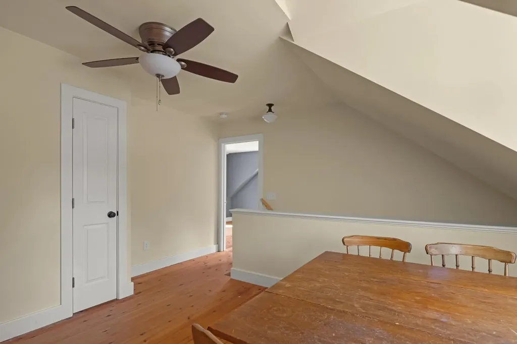 91 Manlin Road Fayston VT 05673