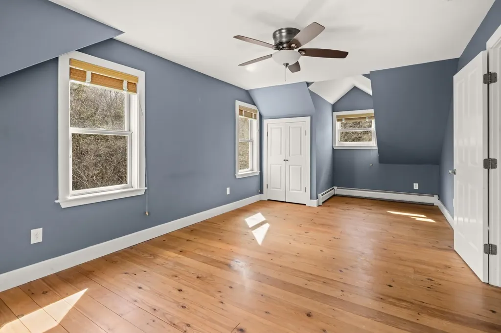 91 Manlin Road Fayston VT 05673