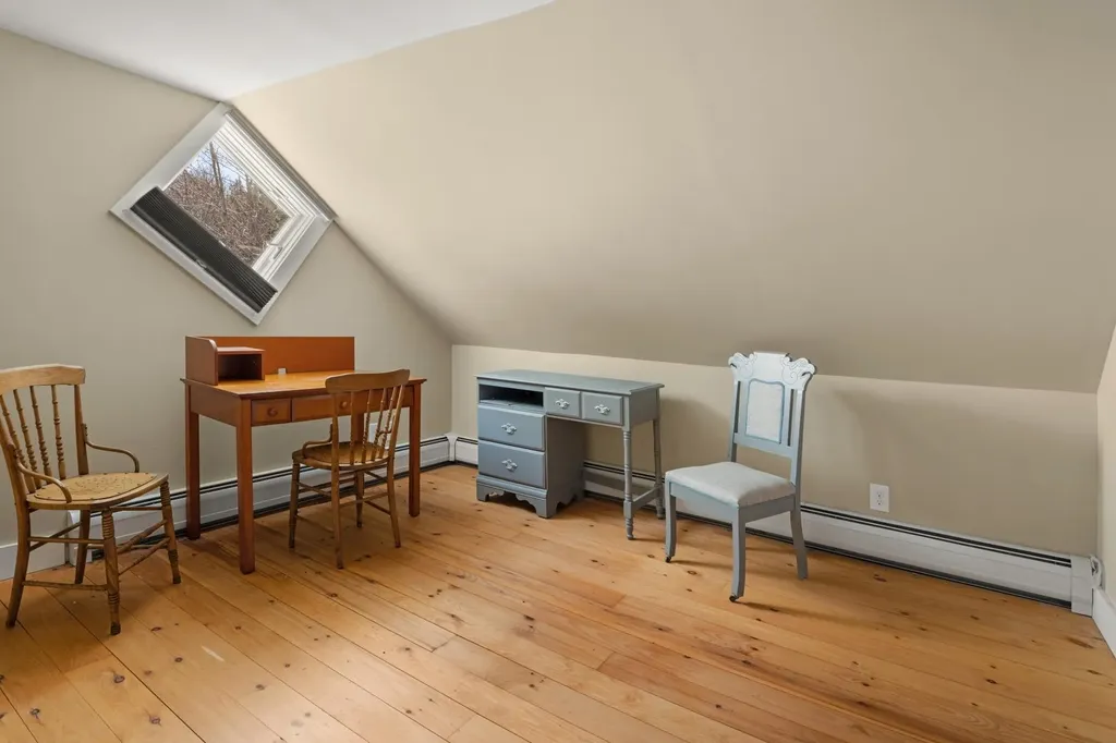 91 Manlin Road Fayston VT 05673